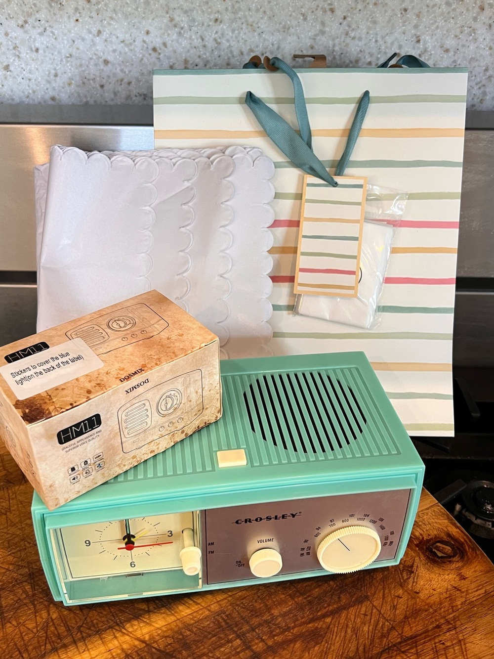 Crosley Vintage Retro Clock Radio Teal Blue & Dosmix Bluetooth Speaker Gift Set